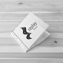 Replay Records. Br, ing e Identidade, Design de produtos, Design gráfico, Fotografia, Música, Publicidade, Serigrafia, e Tipografia projeto de Verónica López Gómez - 14.07.2015