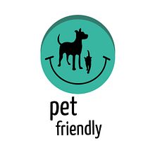 Pet-Friendly logo and label. Br, ing, Identit, Design, and Graphic Design project by Natalia Beato Pérez - 07.20.2015