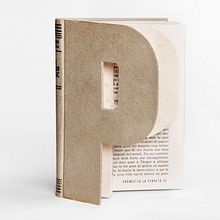 Poemestiu. Design project by lluís serra pla - 08.03.2015