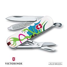 Victorinox. Traditional illustration project by Albertinic Nedved - 08.12.2015