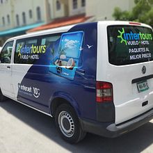 Wrap Unidades Intertours Ein Projekt aus dem Bereich Design, Werbung, Branding und Identität und Grafikdesign von Mirchar Medrano - 01.10.2015