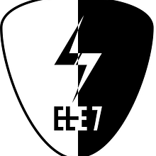 ELE7 or not to be (diseño de camisetas). Un projet de Création d'accessoires, Création de costumes, Design graphique, Illustration traditionnelle , et Sérigraphie de disenando_1 - 24.08.2015