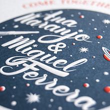 Invitaciones de boda. Een project van Kalligrafie,  Ontwerp, Grafisch ontwerp, Packaging y Zeefdruk van Miguel Ferrera García - 23.09.2015