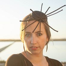 Diseño de accesorios - Tocados y sombreros. Un progetto di Design, Design di accessori, Costume design e Fotografia di Amaia Bloom - 28.05.2014