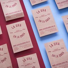 La Uva en la Onda. Br, ing, Identit, Design, and Graphic Design project by Ana González de la Puente - 10.06.2015