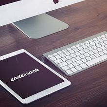 Enderrock. Un proyecto de Diseño editorial, Diseño gráfico y Diseño interactivo de Carla Ullastre - 06.05.2015
