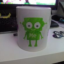 Grabado en taza.. Arts, Crafts, Design, Accessor, Design, Product Design, Graphic Design, and Traditional illustration project by Alexandra Martínez Royuela - 06.10.2015
