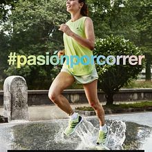 Revista Running 2015 - Forum Sport. Graphic Design project by Belén López Reina - 08.07.2015