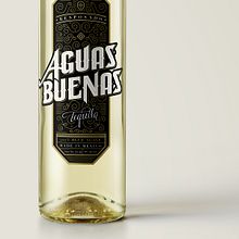 Aguas Buenas. Un proyecto de Br, ing e Identidad, Dirección de arte y Diseño de producto de Manu Galván - 03.11.2015