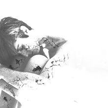 Broken. Photograph project by Steff - 11.12.2015