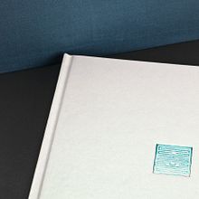 Guiomar Book. Arts, Crafts, Art Direction, Editorial Design, and Photograph project by Adrián Castanedo - 11.13.2015