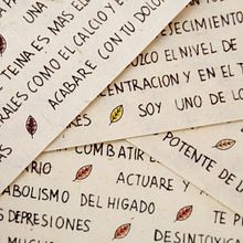 DARJEELING INDIAN TEA. Un projet de Calligraphie, Design , Design graphique, Packaging, T , et pographie de Alba Boyer Margalef - 29.11.2015