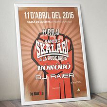 Fiesta despedida de la organización "La Burxa". Un proyecto de Dirección de arte y Diseño gráfico de Arnau Freixas Martín - 10.04.2015
