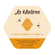 Logosímbolo y etiqueta La Mielera. Un proyecto de Br e ing e Identidad de Rocío González - 19.11.2015