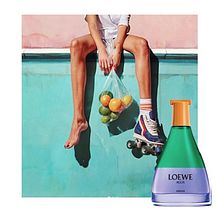 Agua de Miami para Loewe. Un progetto di Fotografia e Pittura di Clara León - 09.02.2019
