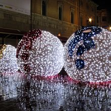 Iluminación Decorativa Navideña. Un progetto di Design, Lighting design e Design industriale di Alejandro Mazuelas Kamiruaga - 02.12.2015
