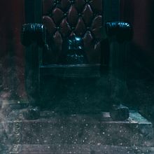 El Trono. Art Direction, and Photograph project by David Brat - 01.08.2016