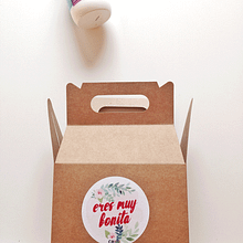 Cabello Básico. Graphic Design, Web Design, and Advertising project by Ana Mareca Miralles - 12.17.2015
