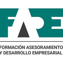 FADE, logotipo para una empresa de formación. En la A se genera un hueco, hueco a cubrir por esa punta de flecha. A la vez es una puerta hacia nuevos horizontes. Color turquesa, mezclando el verde(crecimiento) y el azul(laboral).. Un progetto di Br, ing, Br, identit, Design e Graphic design di Héctor Núñez Gómez - 13.01.2016