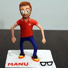 Manu, modelado con plastilina. Animation, To, Design, Character Design, Graphic Design, and Sculpture project by Ester Arráez Medina - 10.31.2015