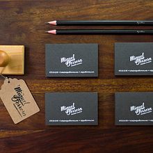 Mis nuevas tarjetas. Br, ing, Identit, and Graphic Design project by Miguel Ferrera García - 01.21.2016