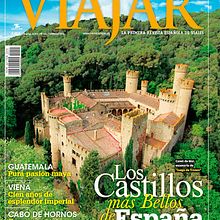 Dirección de arte revista Viajar. Un progetto di Direzione artistica di Sergio Arango Fernández - 02.01.2016