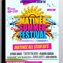Cartel Matinee Summer Festival. Un projet de Br, ing et identité, Design , Conception de produits, Design graphique, Événements, Photographie, Marketing, Publicité, Sérigraphie, T , et pographie de Le Mask - 01.02.2016