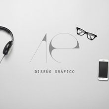 Portfolio + CV. Un projet de Br, ing et identité, Design , Conception éditoriale , et Design graphique de Amanda Exposito - 02.02.2016