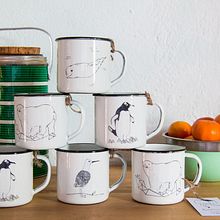 Tazas ilustradas. Design, Product Design, Graphic Design, and Traditional illustration project by "lanómada" - 02.08.2016