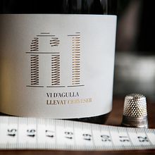 Fil. Design, and Packaging project by lluís serra pla - 11.08.2016