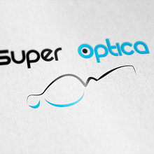 SUPER OPTICA MM. Een project van  Br e ing en identiteit van Daniel Reyes Tiuzo - 10.02.2016