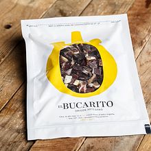 El Bucarito. Br, ing, Identit, Art Direction, Packaging, Product Design, Graphic Design, and Design Management project by Salvartes Design - 02.21.2016