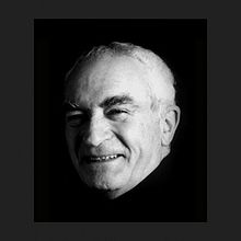Timeless Massimo Vignelli. Art Direction, Design, Graphic Design, T, and pograph project by Moruba - 02.22.2016