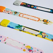 Ilustración y diseño infantil pulseras y packaging Keep Kid. Graphic Design, Traditional illustration, and Packaging project by Sara Palacino Suelves - 02.27.2016