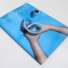 Revista Seis Grados. Editorial Design, and Graphic Design project by María Rodríguez Vázquez - 04.01.2016