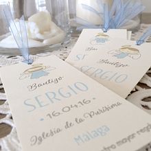 Bautizo Recordatorio Marcapáginas. Un proyecto de Artesanía, Caligrafía, Diseño, Diseño de iluminación, Diseño gráfico y Tipografía de almudena_graphic_designer - 13.04.2016