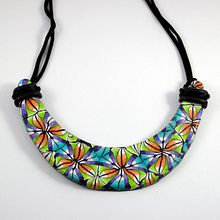 Collar Vampire Weekend. Arts, Crafts, Jewelr, and Design project by Laura Chacel - 04.23.2016