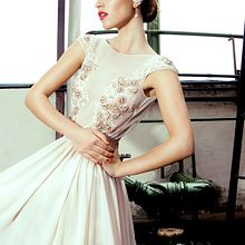 Novia Mangas - Editorial. Photograph, and Post-production project by China Passalia - 03.14.2016