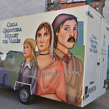 Dibujo de los Gegants de Mollet en su coche oficial. Un proyecto de Ilustración tradicional, Bellas Artes y Diseño gráfico de Alex García García - 16.05.2016