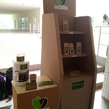 Diseño Material Pop. Un progetto di Packaging e Papercraft di Ivy Rodriguez - 03.06.2016