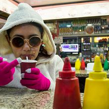 La niña del café . Fotografia projeto de Aron Vera Herrera - 09.06.2016