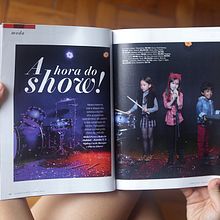 Revista Claudia Filhos. Art Direction, Editorial Design, and Graphic Design project by Evelyn Leine Gargiulo - 07.10.2016