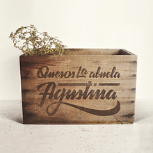 Quesos La Abuela Agustina · Logotipo. Br, ing & Identit project by Alex Azopardo - 07.18.2016