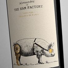 Alexander vs The Ham Factory. Un progetto di Graphic design e Packaging di MABA - 10.08.2016