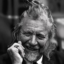 Robert Plant . Un proyecto de Bellas Artes, Diseño gráfico, Fotografía e Ilustración tradicional de Maria de Vinaròs - 07.03.2015