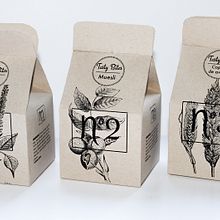 Tasty Bites - Cereales . Br, ing, Identit, Graphic Design, Traditional illustration, Packaging, T, and pograph project by Beatriz Rodríguez Sanz - 08.25.2016