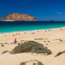 La Graciosa | Artículo para Smarttravel.news. Cop, and writing project by Raquel Lora Martin - 05.31.2016