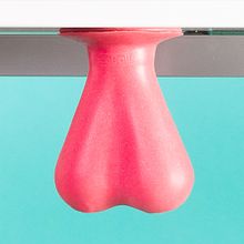 Niceballs. Een project van  Br, ing en identiteit, Film, video en televisie, Creatieve consultanc, Productontwerp, Fotografie,  Reclame,  Video, Animatie,  Ontwerp, Marketing y Packaging van offbeat estudio - 31.08.2016