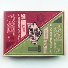 Tornillos y tuercas Los Sicilianos Ein Projekt aus dem Bereich Br, ing und Identität, Kunstleitung, Design, Produktdesign, Grafikdesign, Designverwaltung, Verpackung und Werbung von Pati Sánchez - 04.09.2016