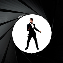Vídeo corporativo "La Chica Bond". Film, Video, TV, Motion Graphics, VFX, and Video project by Daniel Rivas - 03.20.2016
